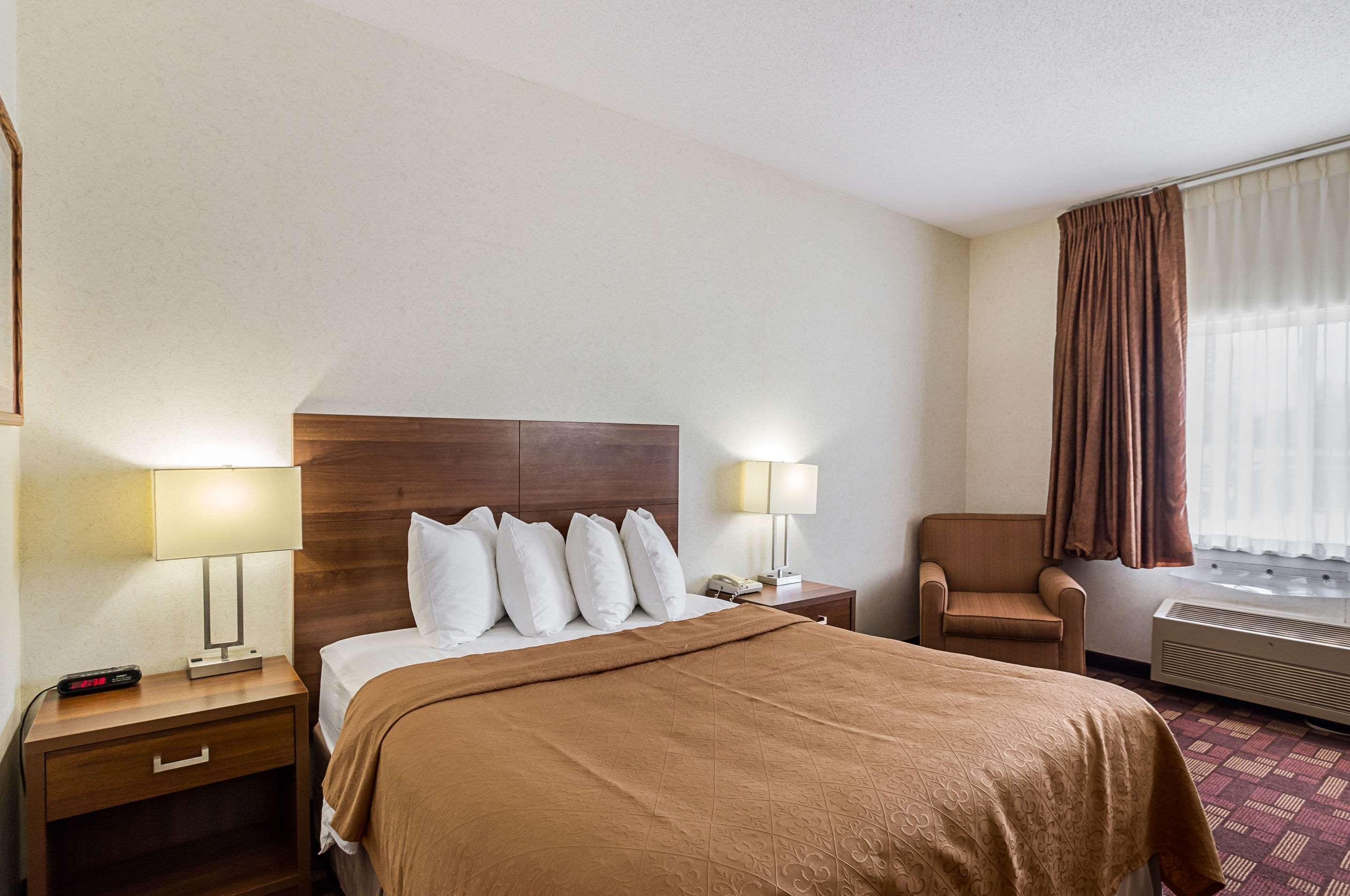 Econo Lodge Luverne I-90 Екстер'єр фото