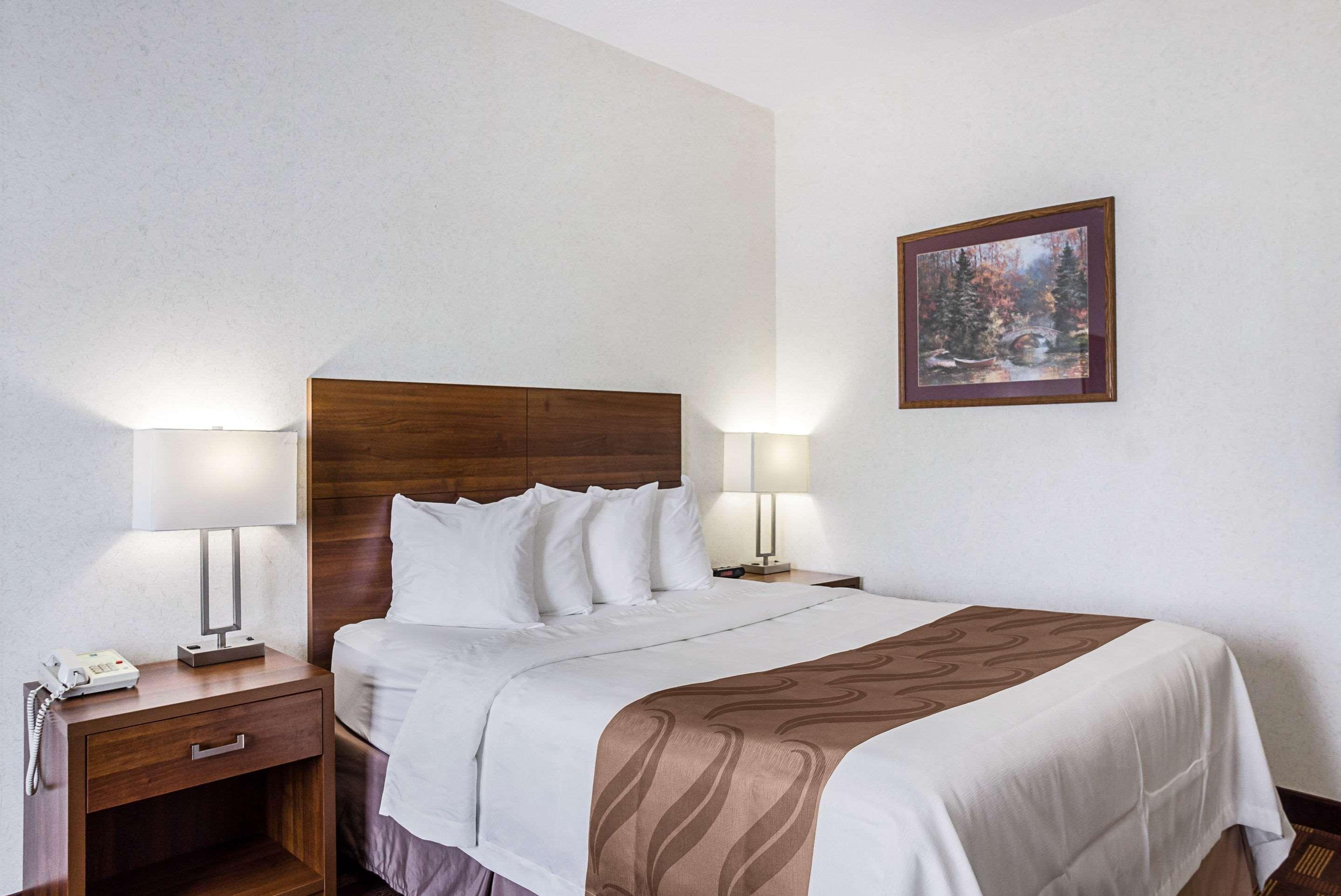 Econo Lodge Luverne I-90 Екстер'єр фото