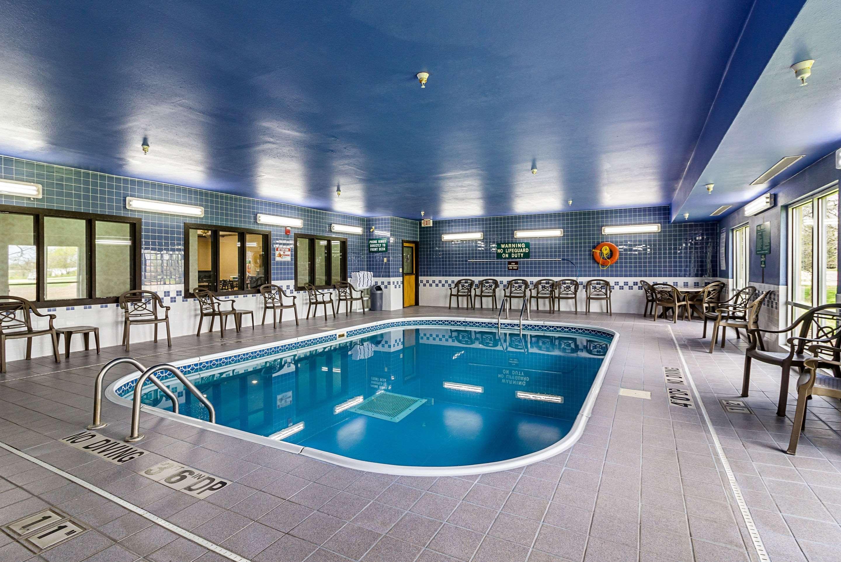 Econo Lodge Luverne I-90 Екстер'єр фото