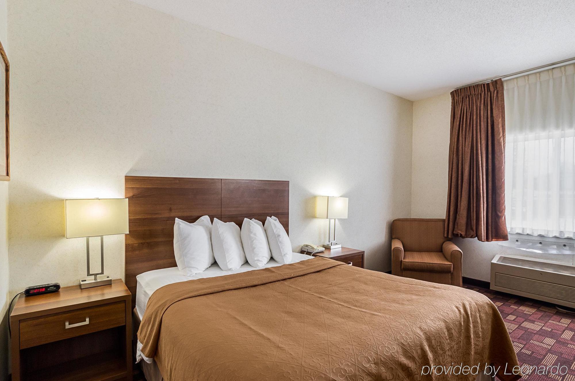 Econo Lodge Luverne I-90 Екстер'єр фото