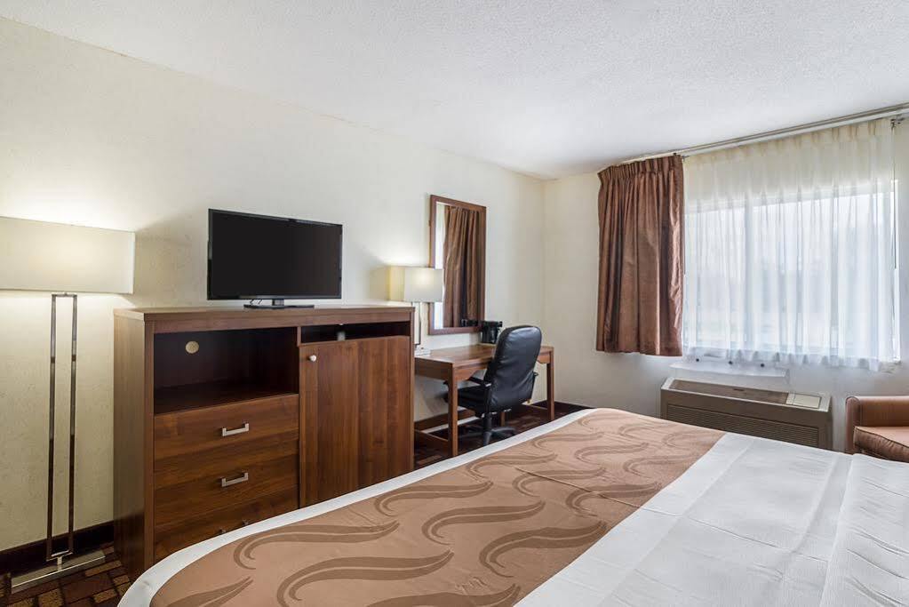 Econo Lodge Luverne I-90 Екстер'єр фото